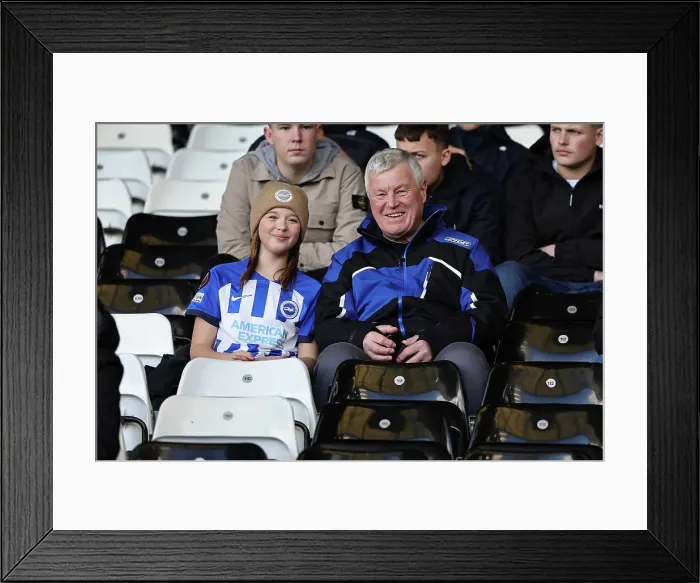 Framed Print : Fulham v Brighton and Hove Albion Premier League 02MAR24 Framed Print : Fulham v Brighton and Hove Albion Premier League 02MAR24