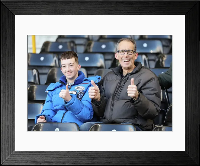 Framed Print : Fulham v Brighton and Hove Albion Premier League 02MAR24 Framed Print : Fulham v Brighton and Hove Albion Premier League 02MAR24