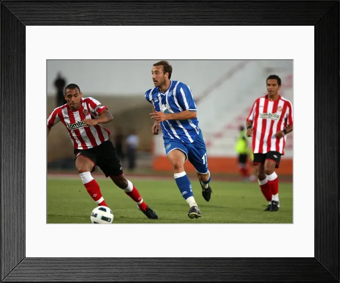 Framed Print : Brighton & Hove Albion vs Sunderland: 2010-11 Pre-Season Friendly Framed Print : Brighton & Hove Albion vs Sunderland: 2010-11 Pre-Season Friendly