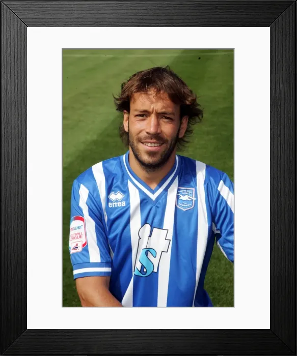 Framed Print : Brighton & Hove Albion: Inigo Calderon - Seaside Star Midfielder Framed Print : Brighton & Hove Albion: Inigo Calderon - Seaside Star Midfielder