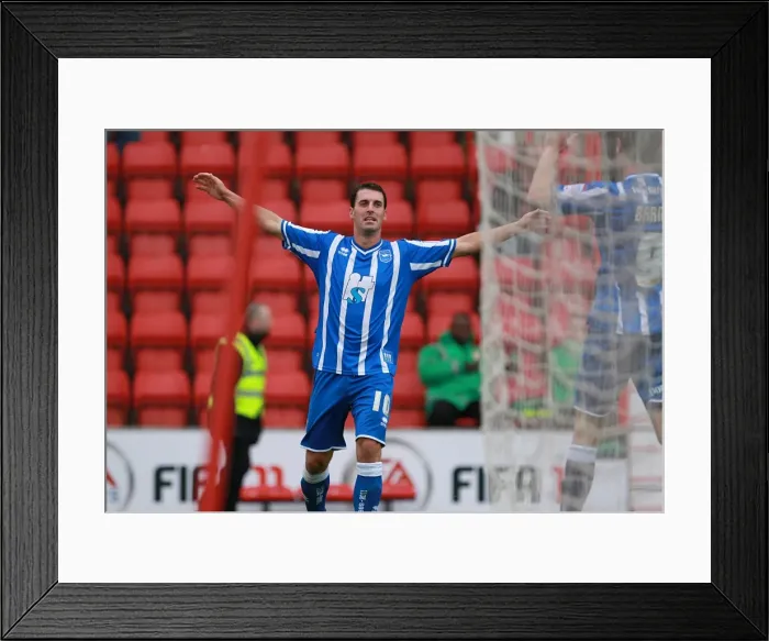 Framed Print : Matt Sparrow Framed Print : Matt Sparrow