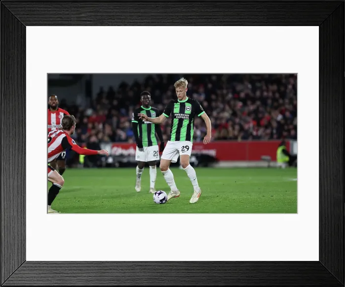 Framed Print : Brentford v Brighton and Hove Albion Premier League 03APR24 Framed Print : Brentford v Brighton and Hove Albion Premier League 03APR24