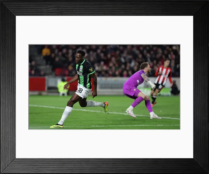 Framed Print : Brentford v Brighton and Hove Albion Premier League 03APR24 Framed Print : Brentford v Brighton and Hove Albion Premier League 03APR24
