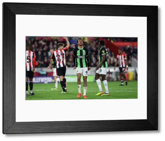 Framed Print : Brentford v Brighton and Hove Albion Premier League 03APR24 Framed Print : Brentford v Brighton and Hove Albion Premier League 03APR24