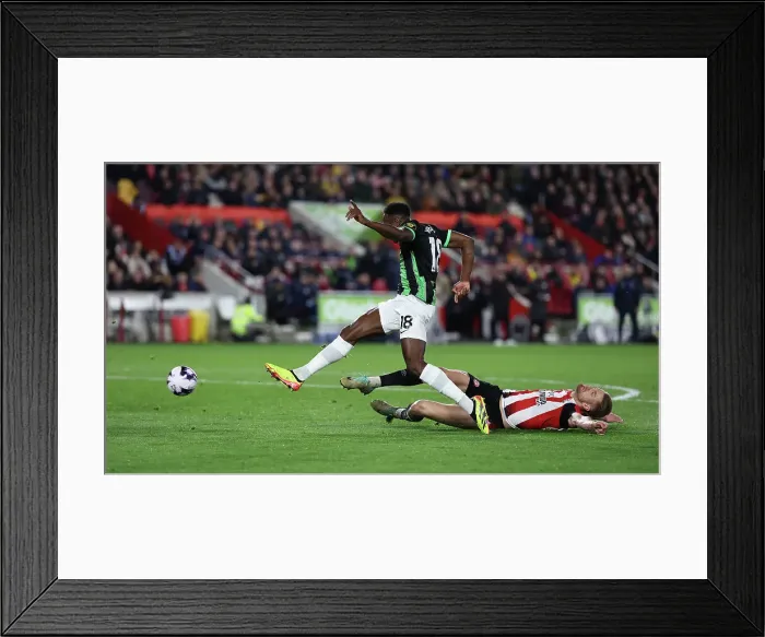Framed Print : Brentford v Brighton and Hove Albion Premier League 03APR24 Framed Print : Brentford v Brighton and Hove Albion Premier League 03APR24