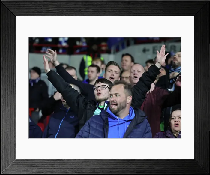 Framed Print : Brentford v Brighton and Hove Albion Premier League 03APR24 Framed Print : Brentford v Brighton and Hove Albion Premier League 03APR24