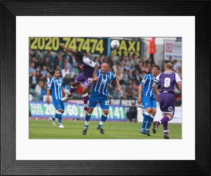 Framed Print : Brighton & Hove Albion: 2010-11 Season - Home Match vs. Rochdale Framed Print : Brighton & Hove Albion: 2010-11 Season - Home Match vs. Rochdale