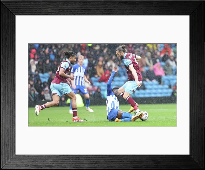 Framed Print : Burnley v Brighton and Hove Albion Premier League 13APR24 Framed Print : Burnley v Brighton and Hove Albion Premier League 13APR24