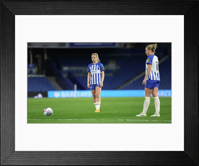 Framed Print : Brighton and Hove Albion Women v Everton Women Women's Super League 19APR24 Framed Print : Brighton and Hove Albion Women v Everton Women Women's Super League 19APR24