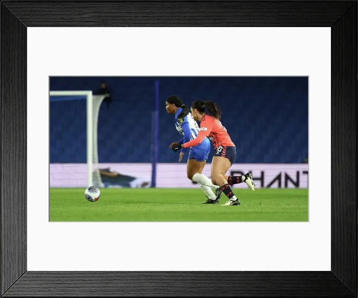 Framed Print : Brighton and Hove Albion Women v Everton Women Women's Super League 19APR24 Framed Print : Brighton and Hove Albion Women v Everton Women Women's Super League 19APR24