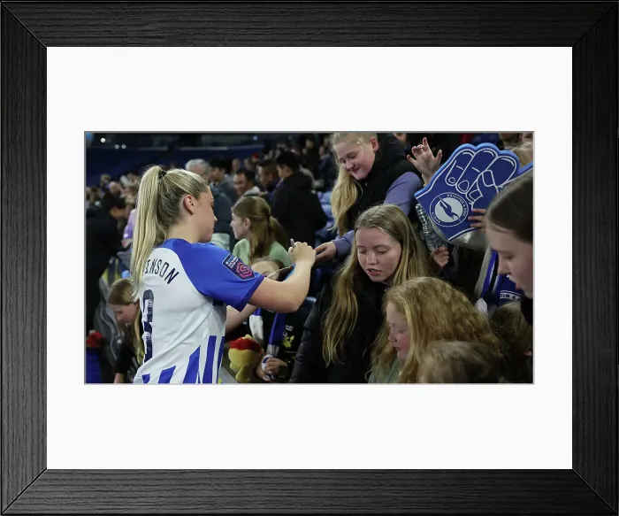 Framed Print : Brighton and Hove Albion Women v Everton Women Women's Super League 19APR24 Framed Print : Brighton and Hove Albion Women v Everton Women Women's Super League 19APR24