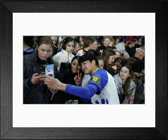 Framed Print : Brighton and Hove Albion Women v Everton Women Women's Super League 19APR24 Framed Print : Brighton and Hove Albion Women v Everton Women Women's Super League 19APR24