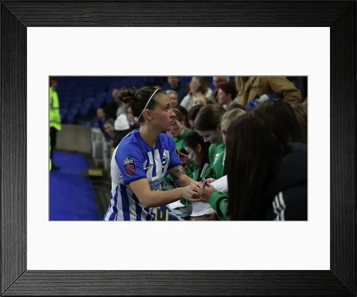 Framed Print : Brighton and Hove Albion Women v Everton Women Women's Super League 19APR24 Framed Print : Brighton and Hove Albion Women v Everton Women Women's Super League 19APR24