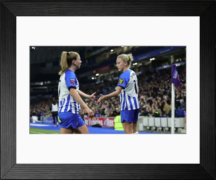 Framed Print : Brighton and Hove Albion Women v Everton Women Women's Super League 19APR24 Framed Print : Brighton and Hove Albion Women v Everton Women Women's Super League 19APR24