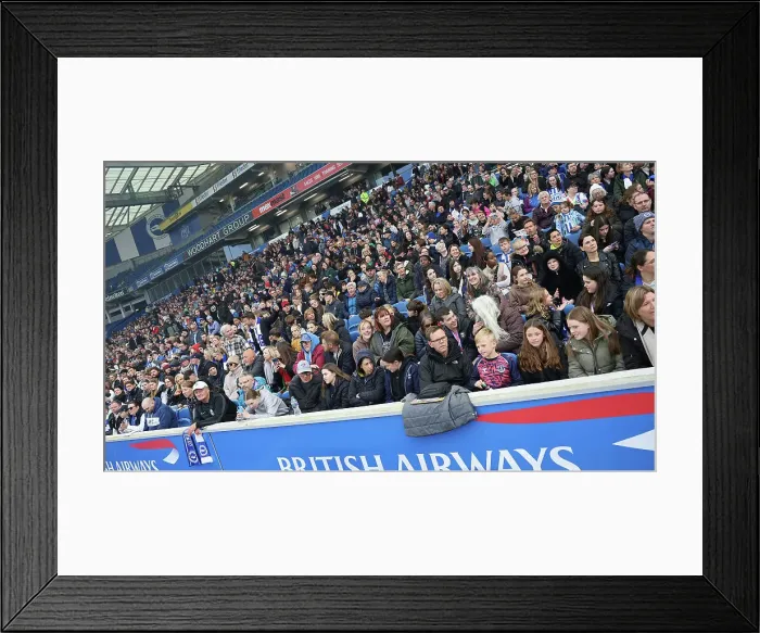 Framed Print : Brighton and Hove Albion Women v Everton Women Women's Super League 19APR24 Framed Print : Brighton and Hove Albion Women v Everton Women Women's Super League 19APR24