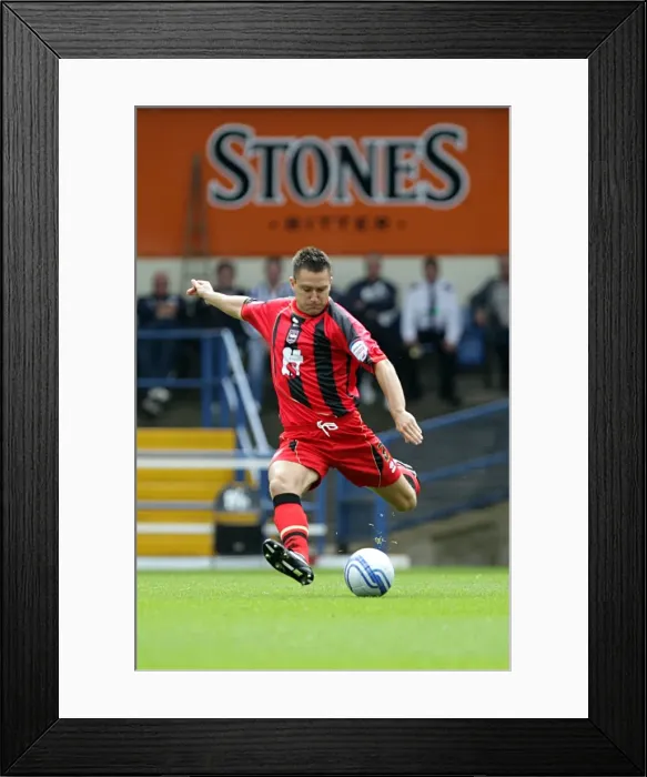 Framed Print : Brighton & Hove Albion Away at Sheffield Wednesday: 2010-11 Season Framed Print : Brighton & Hove Albion Away at Sheffield Wednesday: 2010-11 Season