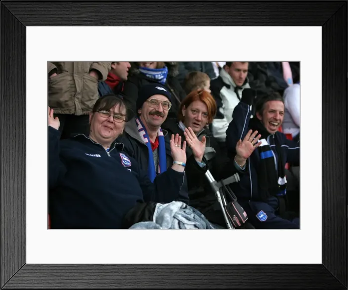 Framed Print : Bournemouth Crowd Shot Framed Print : Bournemouth Crowd Shot