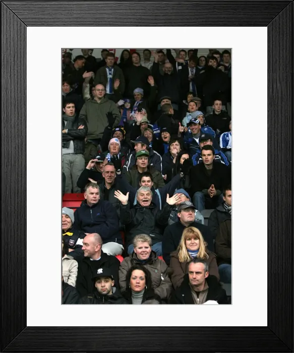 Framed Print : Bournemouth Crowd Shots Framed Print : Bournemouth Crowd Shots