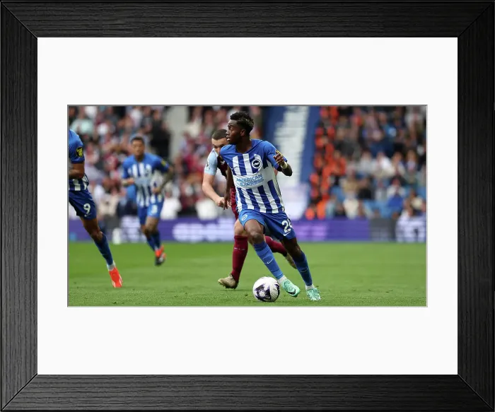 Framed Print : 17 Simon Adingra Framed Print : 17 Simon Adingra