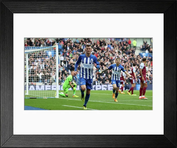 Framed Print : 25 Pascal Gross Framed Print : 25 Pascal Gross