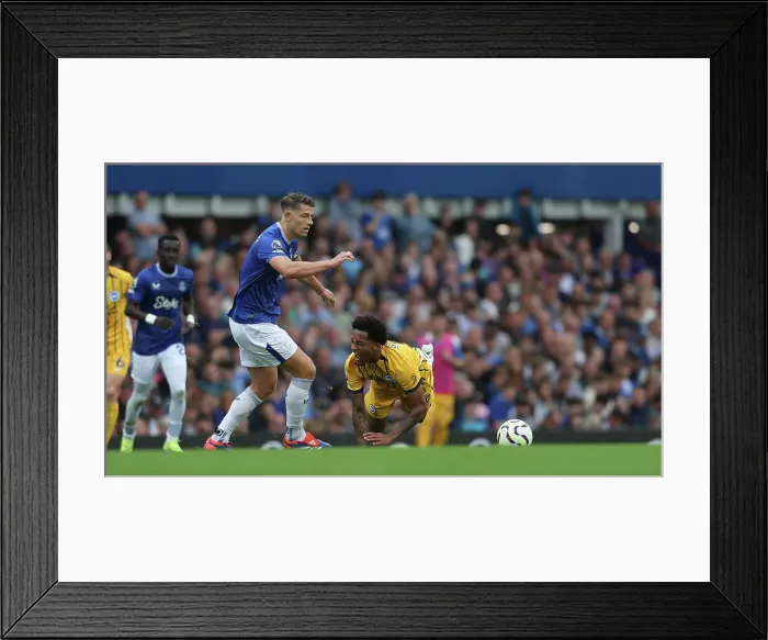 Framed Print : Everton v Brighton and Hove Albion Premier League 17AUG24 Framed Print : Everton v Brighton and Hove Albion Premier League 17AUG24