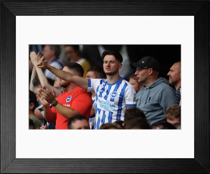 Framed Print : Everton v Brighton and Hove Albion Premier League 17AUG24 Framed Print : Everton v Brighton and Hove Albion Premier League 17AUG24