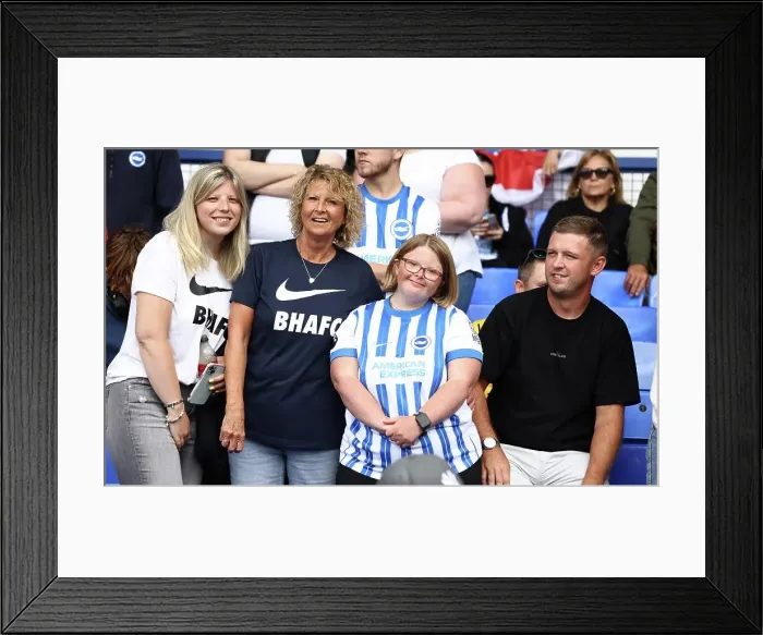 Framed Print : Everton v Brighton and Hove Albion Premier League 17AUG24 Framed Print : Everton v Brighton and Hove Albion Premier League 17AUG24