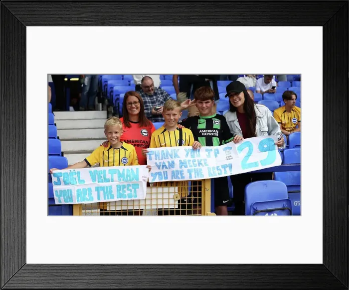 Framed Print : Everton v Brighton and Hove Albion Premier League 17AUG24 Framed Print : Everton v Brighton and Hove Albion Premier League 17AUG24