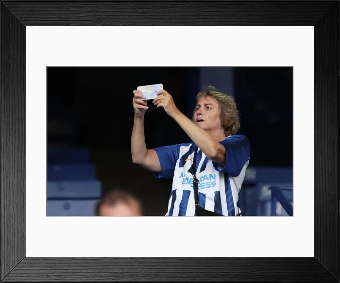 Framed Print : Everton v Brighton and Hove Albion Premier League 17AUG24 Framed Print : Everton v Brighton and Hove Albion Premier League 17AUG24