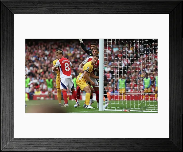 Framed Print : Arsenal v Brighton and Hove Albion Premier League 31AUG24 Framed Print : Arsenal v Brighton and Hove Albion Premier League 31AUG24