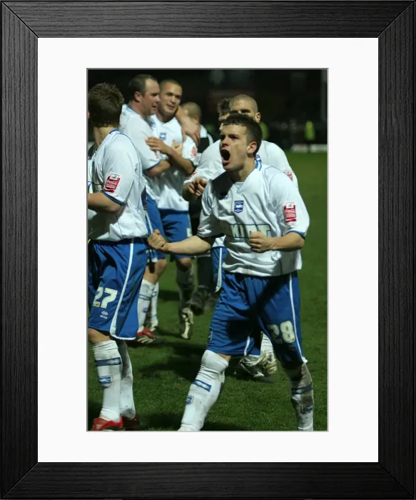 Framed Print : Chesterfield Action Shot