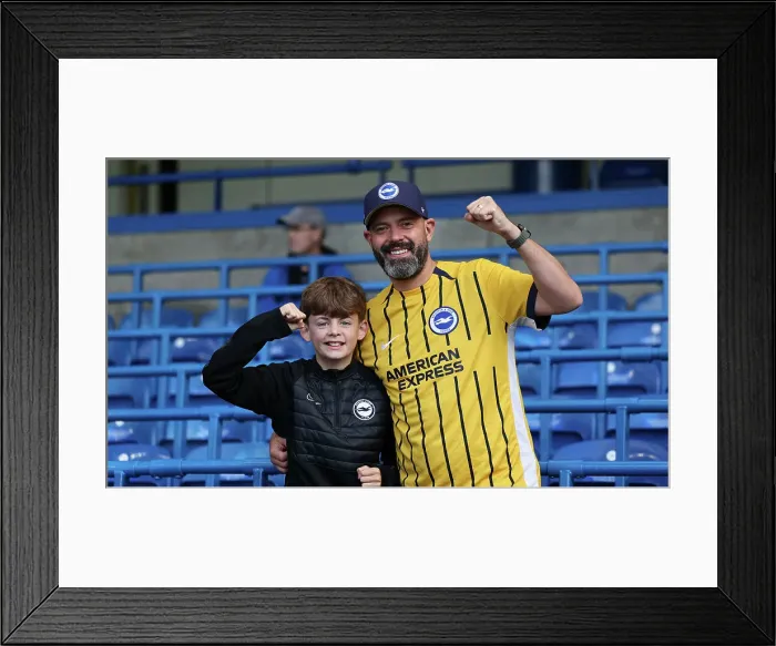 Framed Print : Chelsea v Brighton and Hove Albion Premier League 28SEP24 Framed Print : Chelsea v Brighton and Hove Albion Premier League 28SEP24