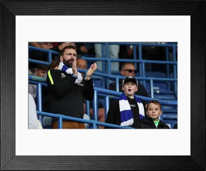 Framed Print : Chelsea v Brighton and Hove Albion Premier League 28SEP24 Framed Print : Chelsea v Brighton and Hove Albion Premier League 28SEP24