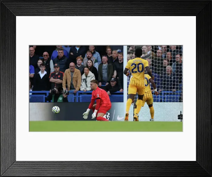 Framed Print : Chelsea v Brighton and Hove Albion Premier League 28SEP24 Framed Print : Chelsea v Brighton and Hove Albion Premier League 28SEP24
