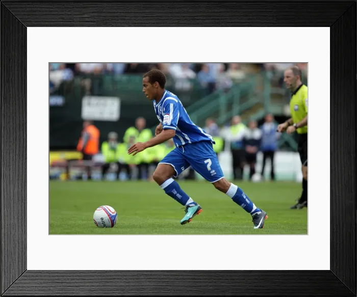 Framed Print : Brighton & Hove Albion: 2010-11 Home Games - Walsall Framed Print : Brighton & Hove Albion: 2010-11 Home Games - Walsall