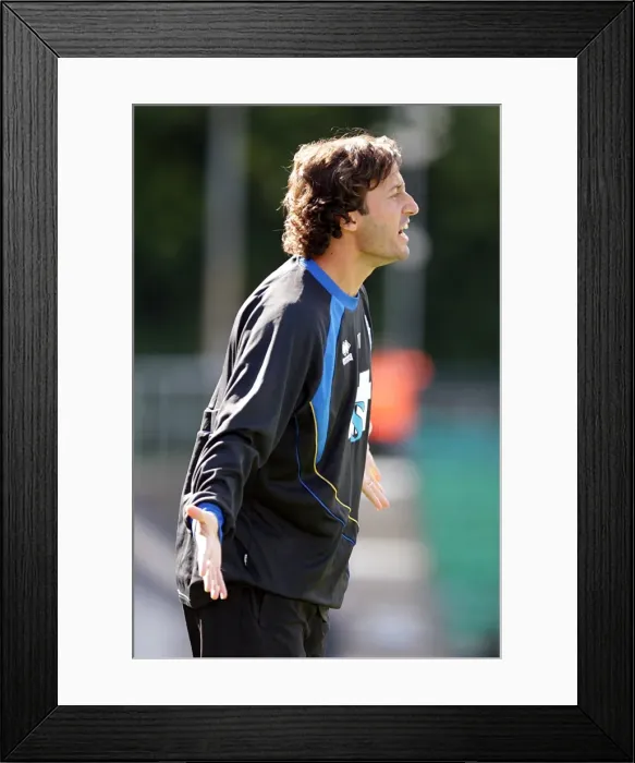 Framed Print : Mauricio Taricco: Brighton and Hove Albion FC's Defensive Maestro Framed Print : Mauricio Taricco: Brighton and Hove Albion FC's Defensive Maestro