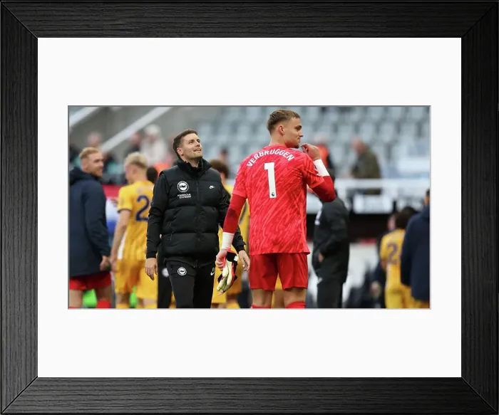 Framed Print : Newcastle United v Brighton and Hove Albion Premier League 19OCT24 Framed Print : Newcastle United v Brighton and Hove Albion Premier League 19OCT24