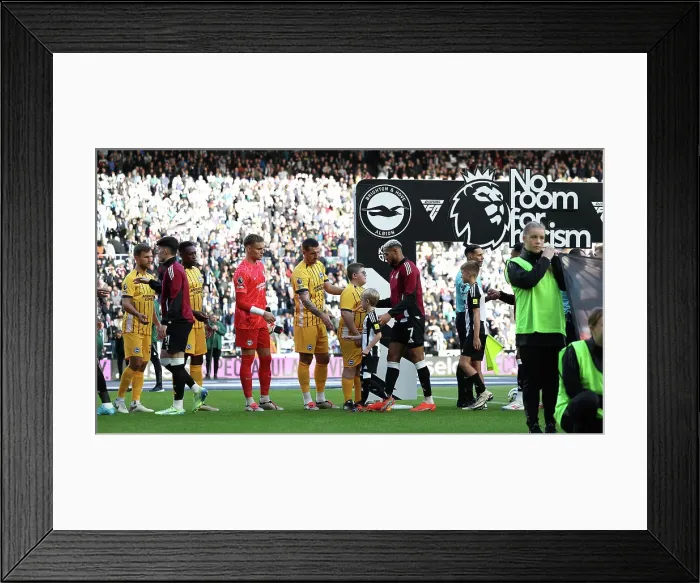 Framed Print : Newcastle United v Brighton and Hove Albion Premier League 19OCT24 Framed Print : Newcastle United v Brighton and Hove Albion Premier League 19OCT24
