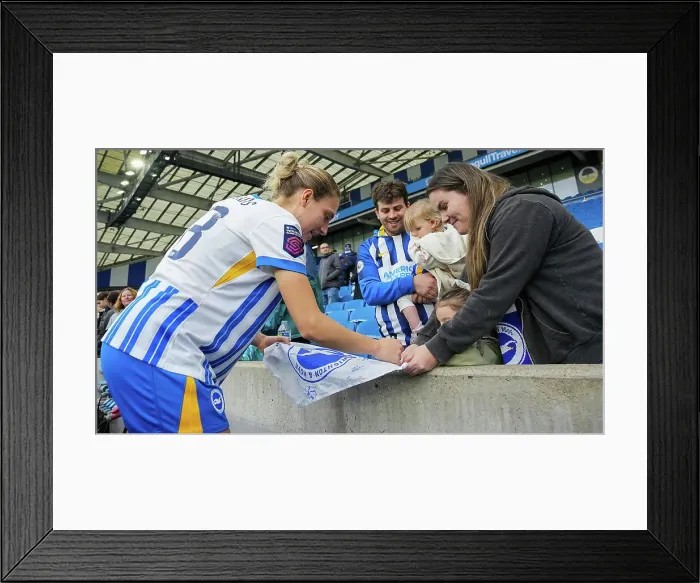 Framed Print : Brighton and Hove Albion Women v West Ham United Women Women's Super League 16NOV24 Framed Print : Brighton and Hove Albion Women v West Ham United Women Women's Super League 16NOV24