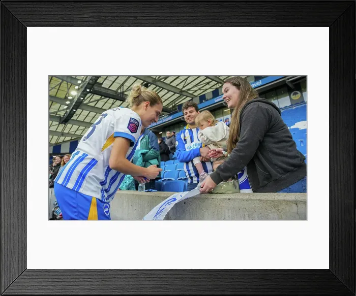 Framed Print : Brighton and Hove Albion Women v West Ham United Women Women's Super League 16NOV24 Framed Print : Brighton and Hove Albion Women v West Ham United Women Women's Super League 16NOV24