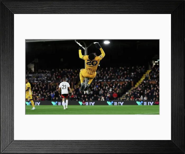 Framed Print : FUlham v Brighton and Hove Albion Premier League 05DEC24 Framed Print : FUlham v Brighton and Hove Albion Premier League 05DEC24