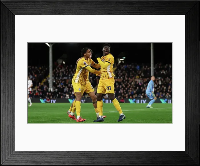Framed Print : FUlham v Brighton and Hove Albion Premier League 05DEC24 Framed Print : FUlham v Brighton and Hove Albion Premier League 05DEC24