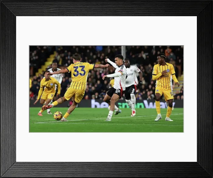 Framed Print : FUlham v Brighton and Hove Albion Premier League 05DEC24 Framed Print : FUlham v Brighton and Hove Albion Premier League 05DEC24