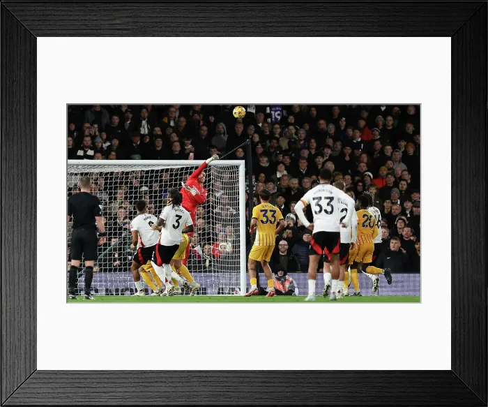 Framed Print : FUlham v Brighton and Hove Albion Premier League 05DEC24 Framed Print : FUlham v Brighton and Hove Albion Premier League 05DEC24