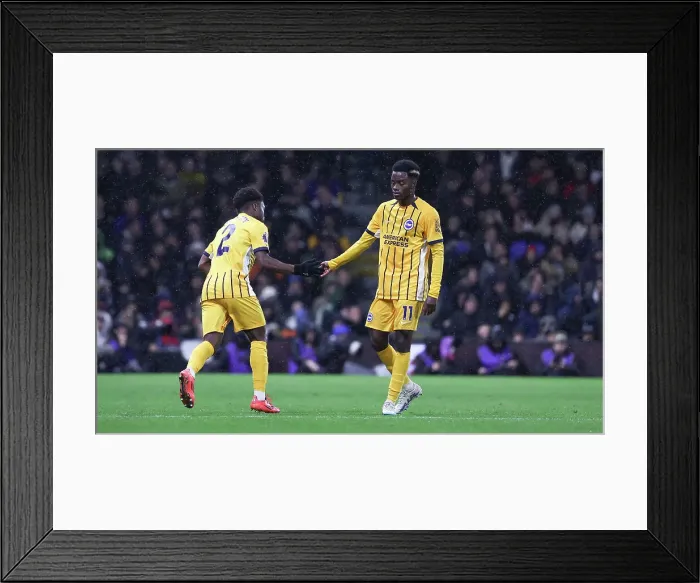 Framed Print : FUlham v Brighton and Hove Albion Premier League 05DEC24 Framed Print : FUlham v Brighton and Hove Albion Premier League 05DEC24