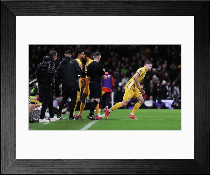 Framed Print : FUlham v Brighton and Hove Albion Premier League 05DEC24 Framed Print : FUlham v Brighton and Hove Albion Premier League 05DEC24