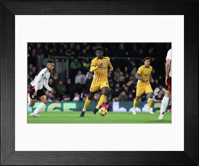 Framed Print : FUlham v Brighton and Hove Albion Premier League 05DEC24 Framed Print : FUlham v Brighton and Hove Albion Premier League 05DEC24