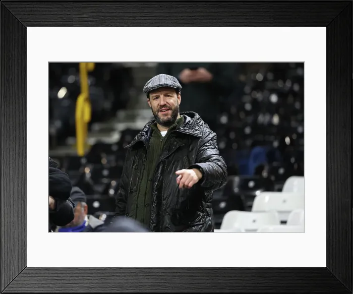 Framed Print : FUlham v Brighton and Hove Albion Premier League 05DEC24 Framed Print : FUlham v Brighton and Hove Albion Premier League 05DEC24