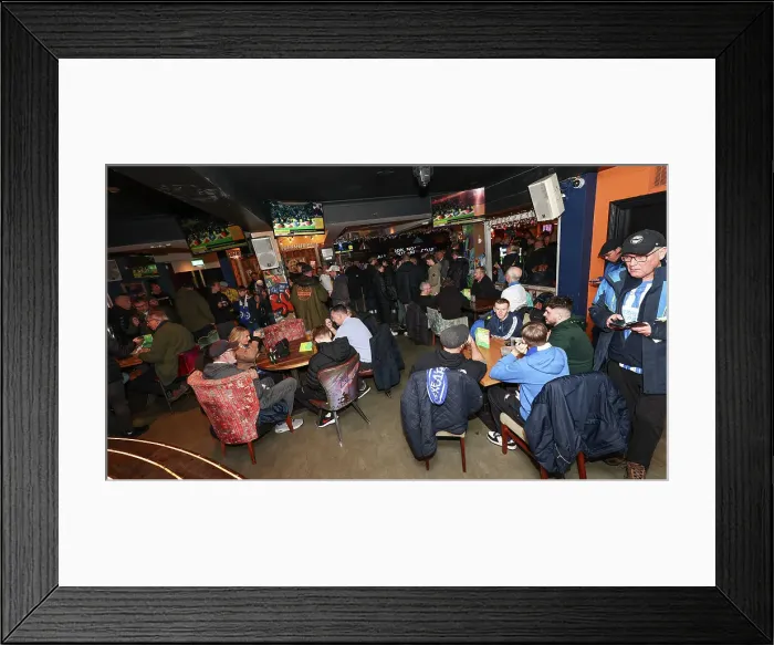 Framed Print : Leicester City v Brighton and Hove Albion Premier League 08DEC24 Framed Print : Leicester City v Brighton and Hove Albion Premier League 08DEC24