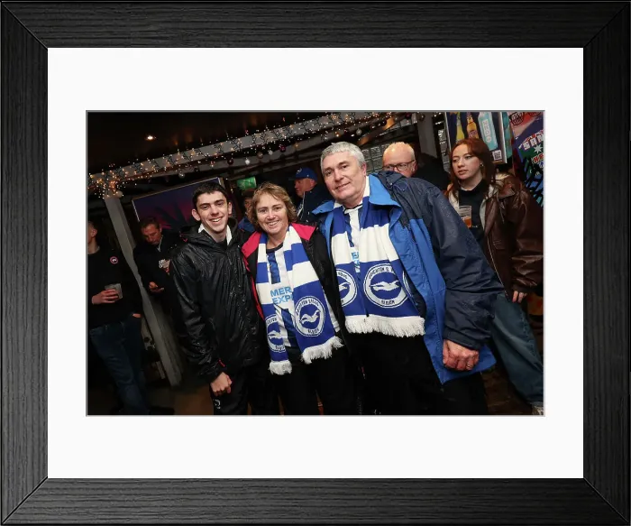 Framed Print : Leicester City v Brighton and Hove Albion Premier League 08DEC24 Framed Print : Leicester City v Brighton and Hove Albion Premier League 08DEC24